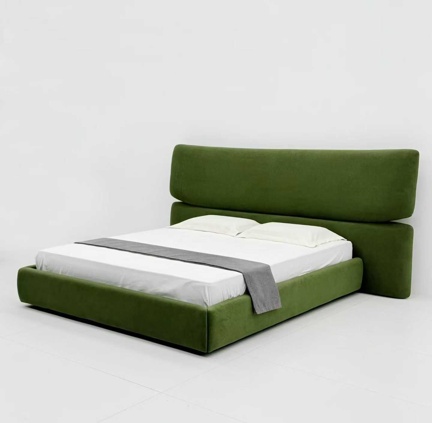 微信图片_2026-06-15_115323_958 Modern Italian Minimalist Olive Green Velvet Platform Bed - Image 1